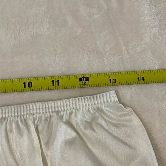 VANITY FAIR / Cream 30" Slip Size L - Picture 6 of 8